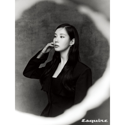 (オク・テギョン) Esquire 2025.6月号