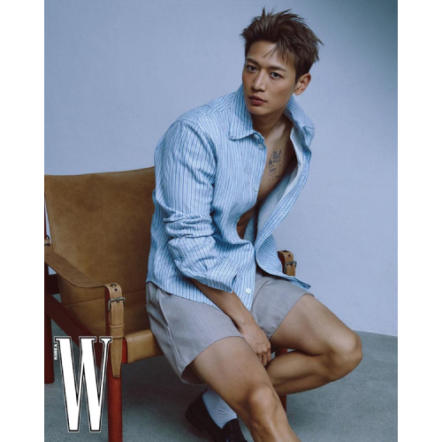 (パク・ソジュン) W KOREA 2025.8月号